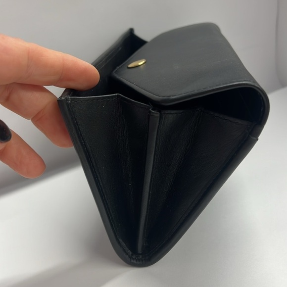 Vinci Large Black Leather Clutch Wallet - Picture 5 of 6